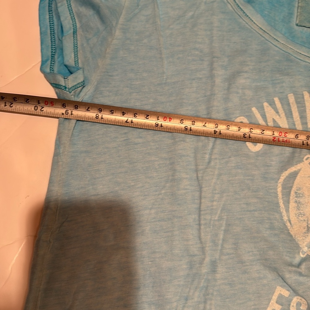 NWT Abercrombie & Fitch Light Blue Graphic Tee M Soft thin swim up pub - Picture 8 of 9